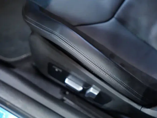 BMW M4 — Фото автомобиля 20