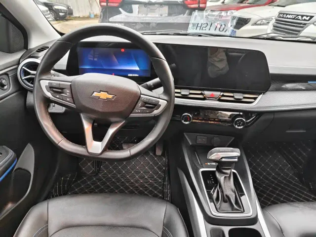 Chevrolet Monza — Фото автомобиля 4