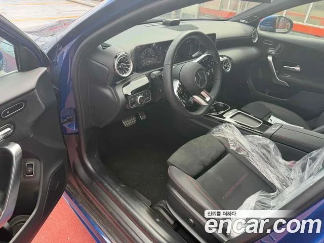 Mercedes-Benz A-Class — Фото автомобиля 4
