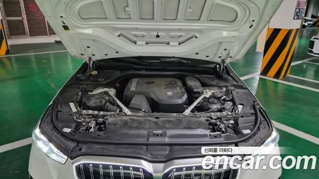 BMW 5 Series G60 — Фото автомобиля 6