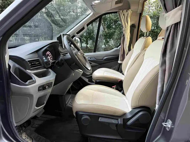 Maxus SAIC Maxus MAXUS V90 RV — Фото автомобиля 7