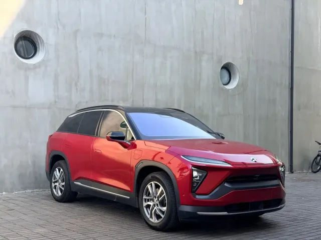 Nio ES6 — Фото автомобиля 3