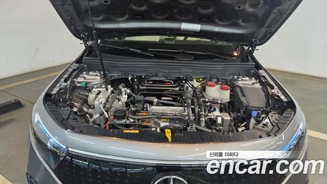 Mercedes-Benz EQB — Фото автомобиля 6
