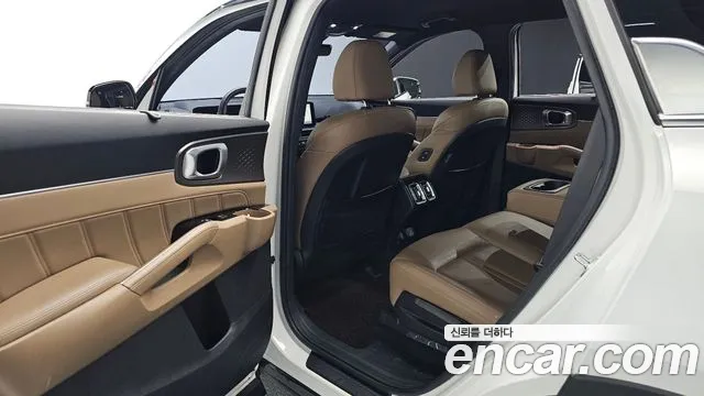 Kia Sorento Новый Sorento 4 поколение Дизель 2.2 2WD — Фото автомобиля 9