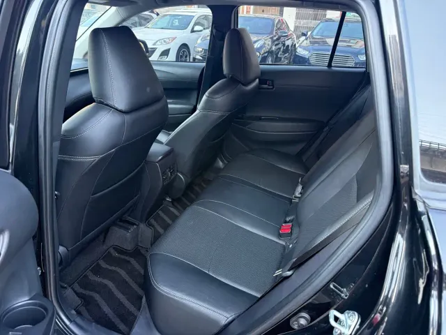 Toyota Corolla Cross — Фото автомобиля 4