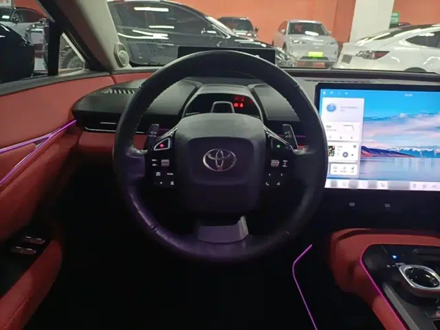 Toyota bZ5 — Фото автомобиля 10