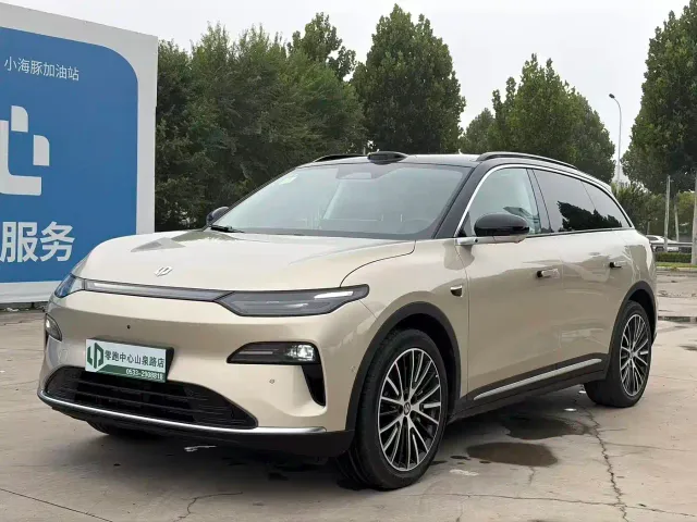 Фотография автомобиля — Leapmotor C11