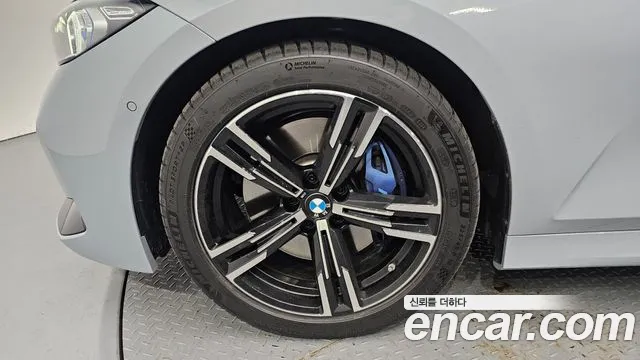 BMW 3-Series 3 серия (G20) 320i M Sport — Фото автомобиля 5