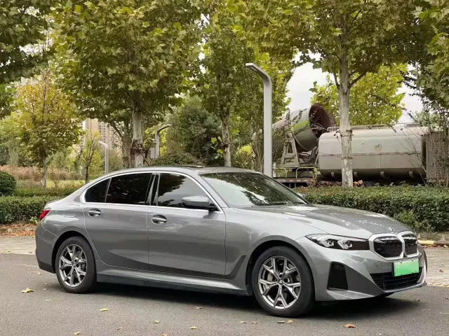 BMW i3 — Фото автомобиля 3