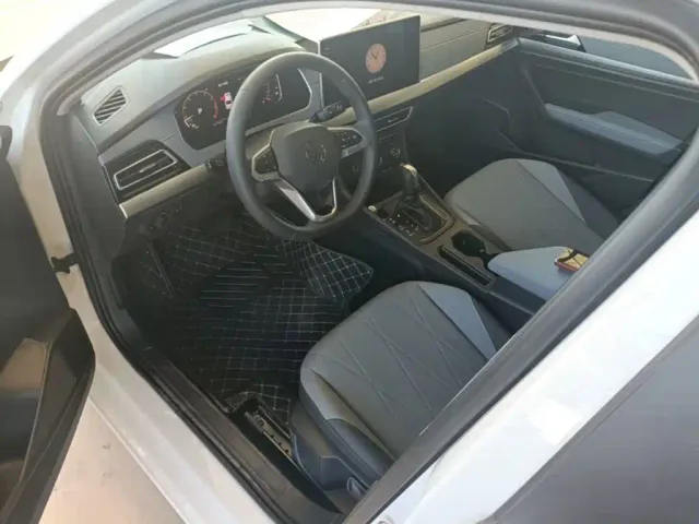 Volkswagen Lavida — Фото автомобиля 15