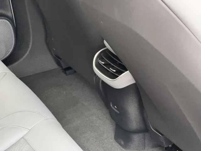 NIO NIO ET5T 2025 75kWh Touring — Фото автомобиля 20