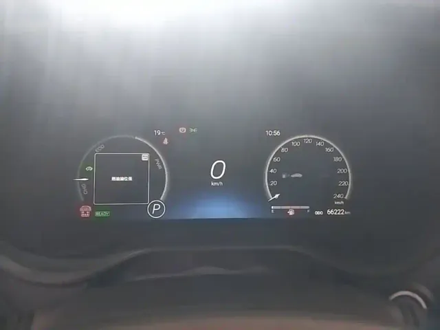 Toyota Granvia — Фото автомобиля 11