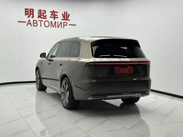 Li Auto L9 — Фото автомобиля 8