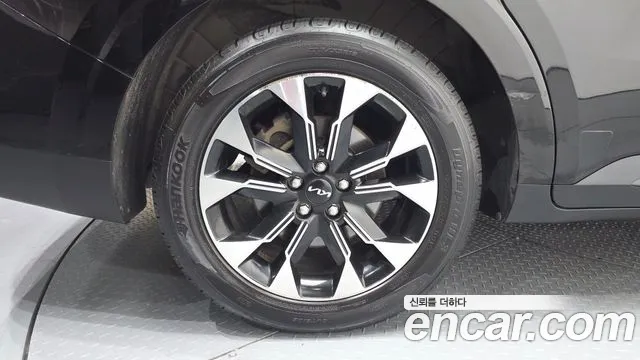 Kia Carnival Generation 4 — Фото автомобиля 21