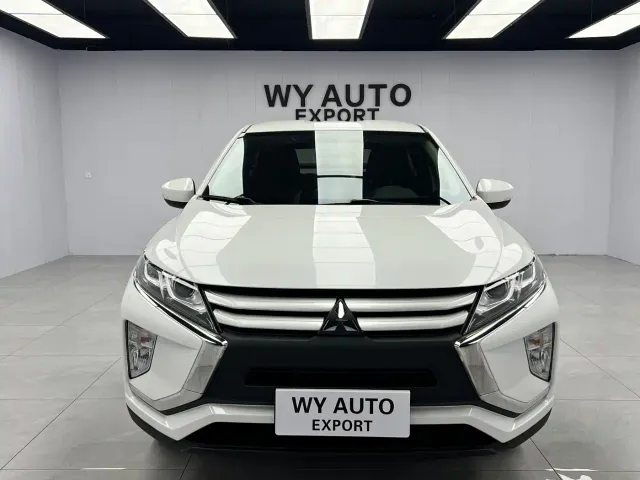 Mitsubishi Eclipse Cross — Фото автомобиля 2