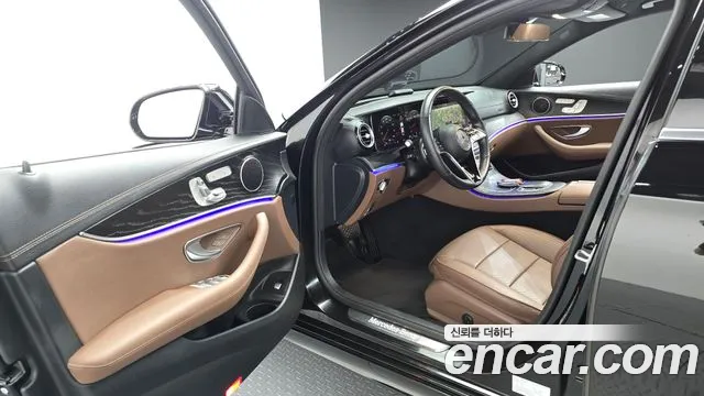 Mercedes-Benz E-Class W213 — Фото автомобиля 10