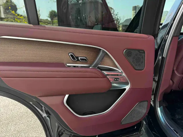 Land Rover Range Rover — Фото автомобиля 7