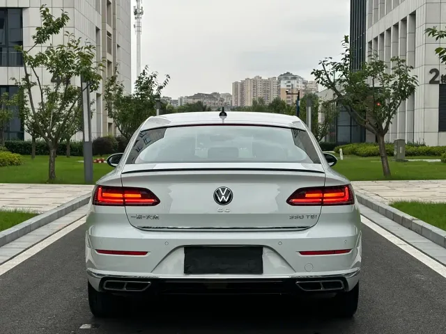 Volkswagen CC — Фото автомобиля 29