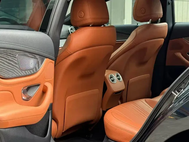 Mercedes-Benz CLS-Class — Фото автомобиля 8