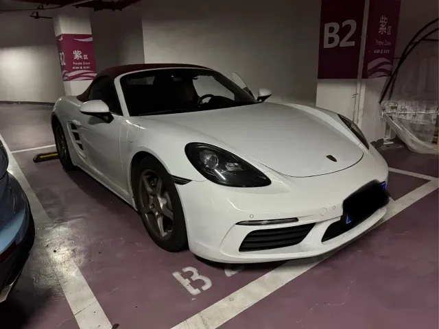Porsche 718 — Фото автомобиля 3