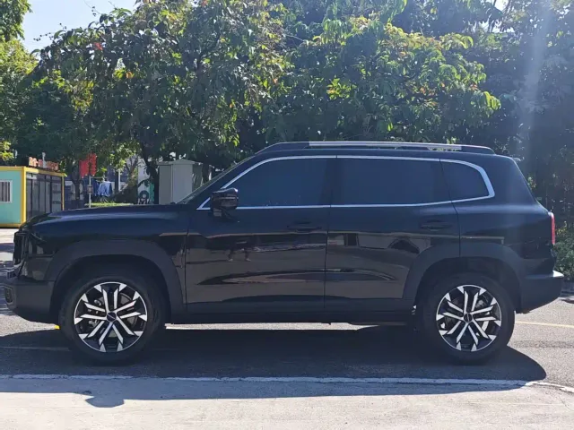 Haval Big Dog — Фото автомобиля 7