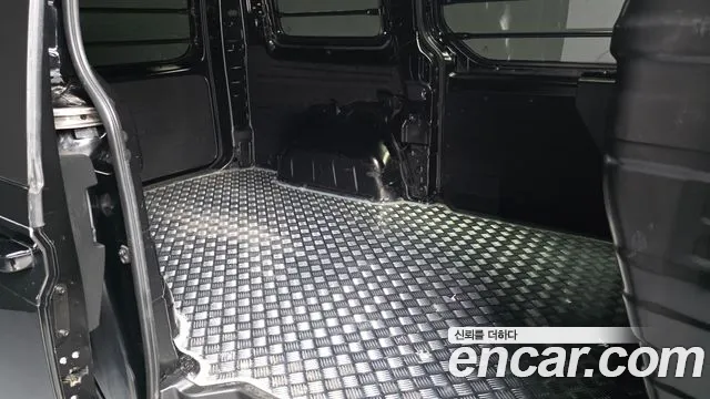 Hyundai Staria Staria Карго 3 места — Фото автомобиля 20