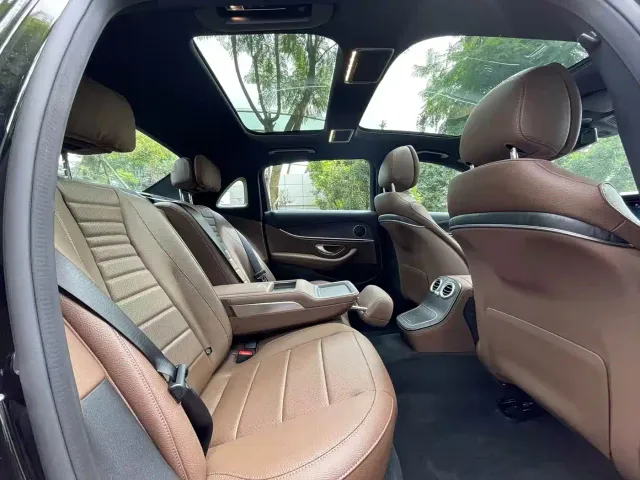 Mercedes-Benz Mercedes-Benz E-Class 2022 Model Facelift III E 300 L Sport Fashion — Фото автомобиля 15