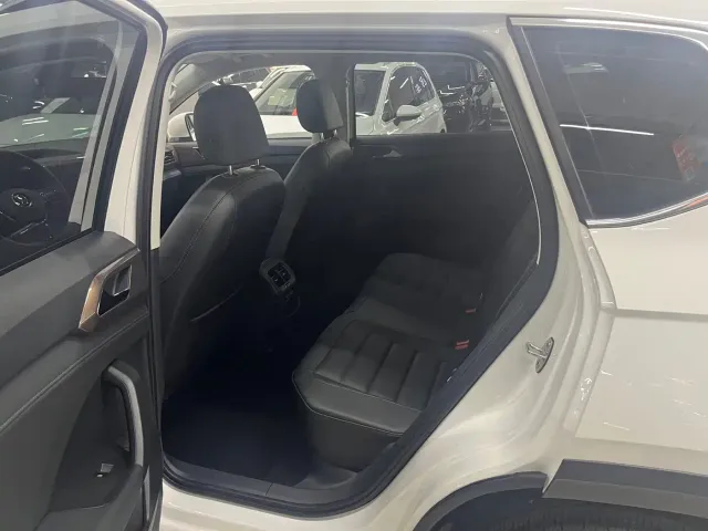 Volkswagen Tharu — Фото автомобиля 5