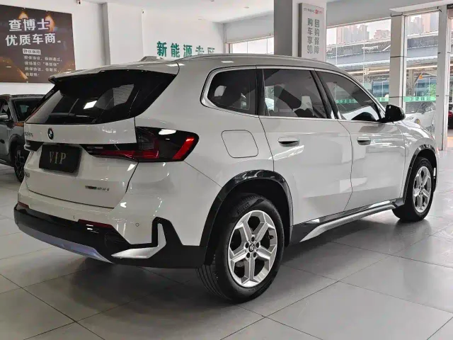BMW X1 — Фото автомобиля 7