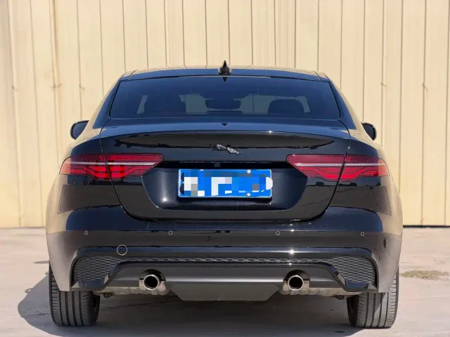 Jaguar XEL — Фото автомобиля 8