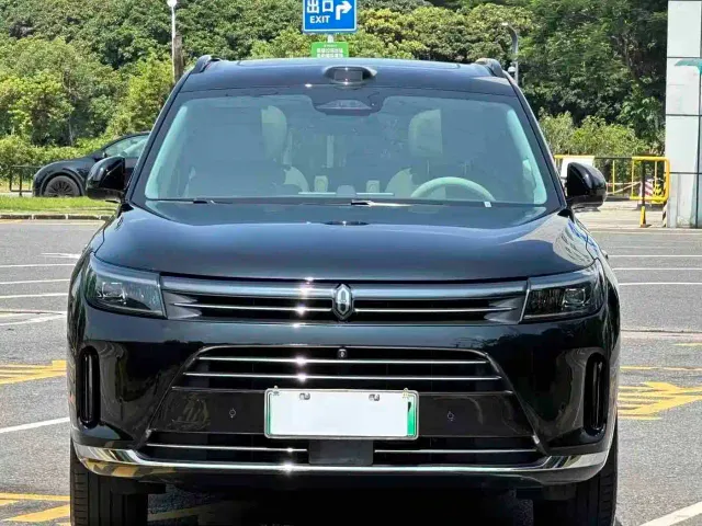 Фотография автомобиля — Aito M7