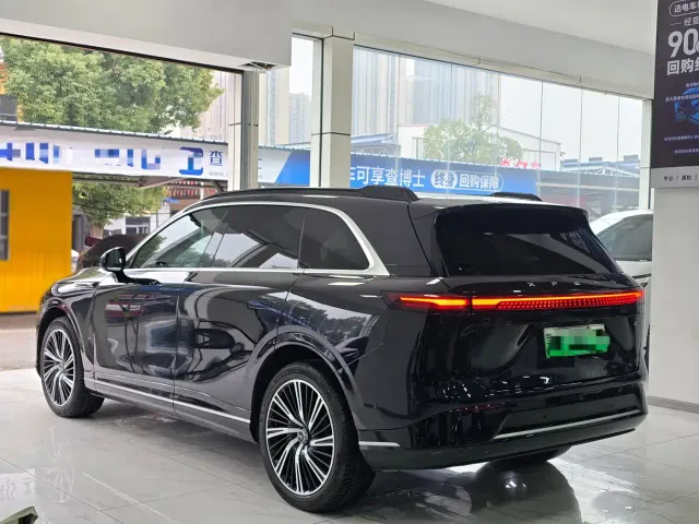 Xpeng G9 — Фото автомобиля 4