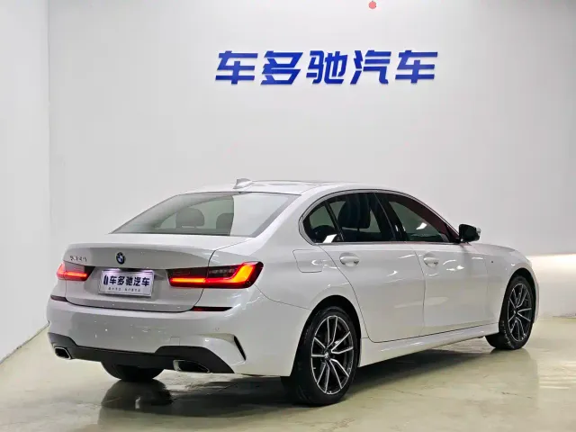 BMW 3 Series — Фото автомобиля 7