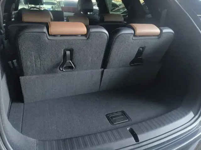 BYD Tang New Energy 2021 DM-i 112KM Honor — Фото автомобиля 4