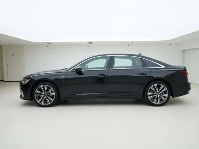 Audi A6L — Фото автомобиля 2