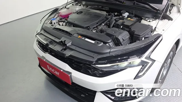 Kia K5 Новый K5 3 поколение 2.0 LPi(Для проката) — Фото автомобиля 6