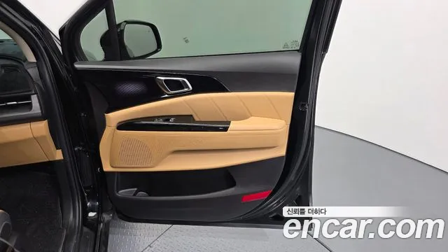 Kia Canival Carnival 4 поколение Дизель 9 мест Signature — Фото автомобиля 4