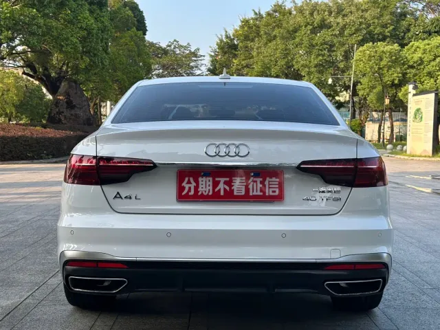 Audi A4L — Фото автомобиля 7