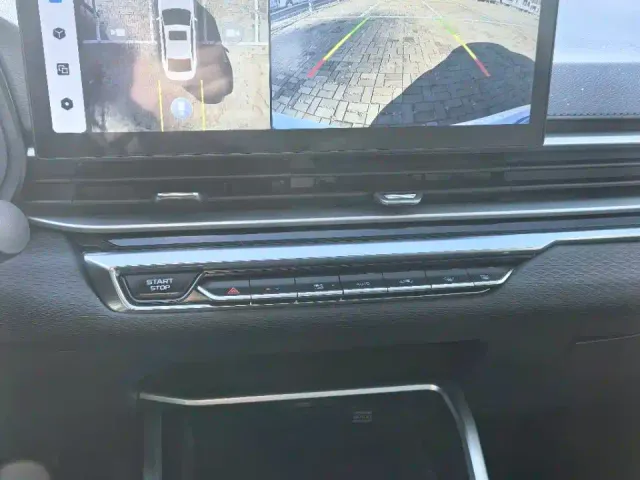 Geely Emgrand — Фото автомобиля 11