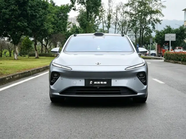 Nio ET7 — Фото автомобиля 2