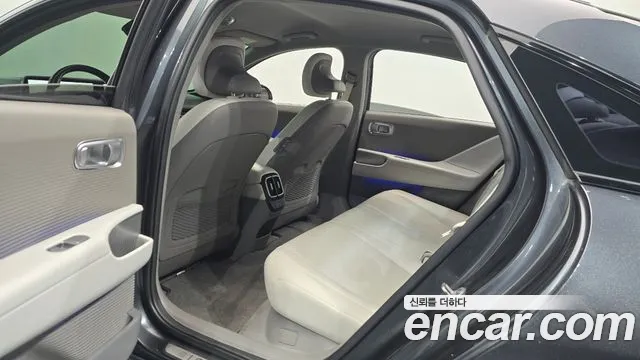 Hyundai Ioniq 6 — Фото автомобиля 17