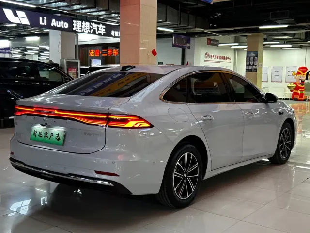 Geely Galaxy A7 — Фото автомобиля 4