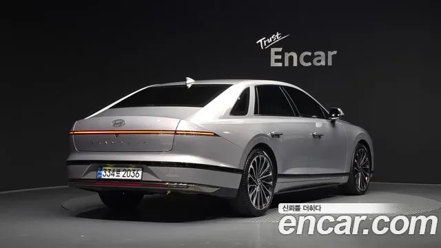 Hyundai Grandeur GN7 — Фото автомобиля 2