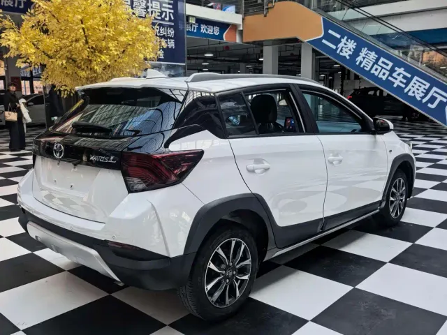 Toyota YARiS L Zhi Xuan — Фото автомобиля 4