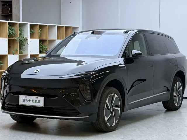 Фотография автомобиля — Nio ES8