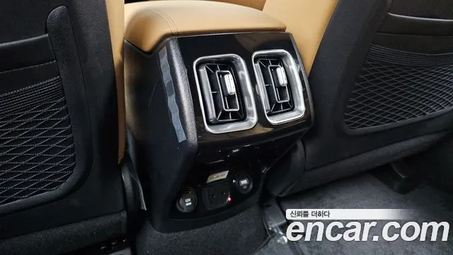 Kia Sorento Sorento 4-е поколение Бензин 2.5T 4WD — Фото автомобиля 26