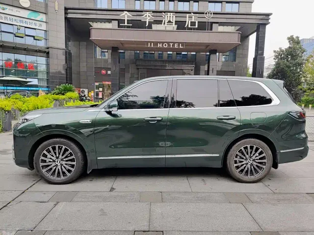 Geely Galaxy M9 — Фото автомобиля 3