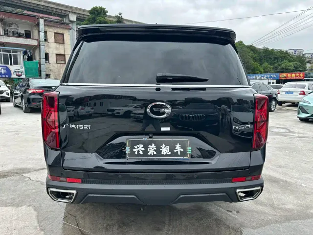 GAC Trumpchi GS8 — Фото автомобиля 6