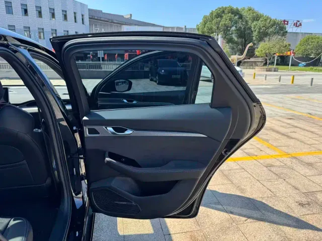 Geely Xingrui — Фото автомобиля 19
