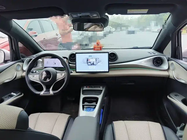 BYD Dolphin — Фото автомобиля 12